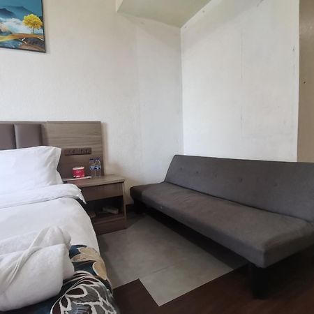 Aparthotel Passion Makati à Makati City Extérieur photo